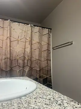 makemestayhard online show from April 12, 7:41 pm