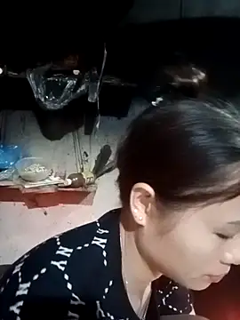 l kiss online show from March 12, 12:00 pm