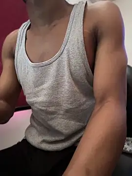 vexahleah online show from April 10, 4:44 pm