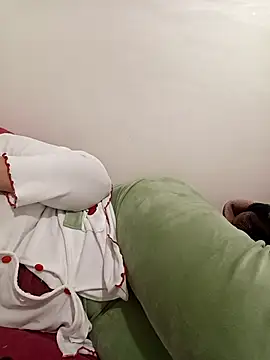 Mrjana89six online show from April 17, 11:57 am