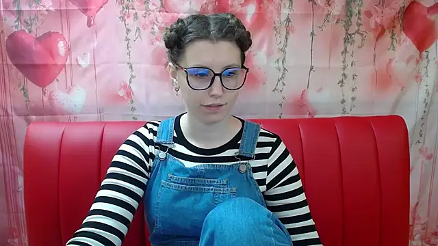 LilianaShine online show from April 7, 5:08 am