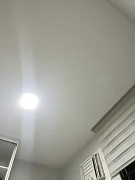 modo offf online show from April 6, 7:48 pm