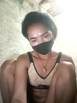 Sunali Bendre online show from March 1, 2:30 pm