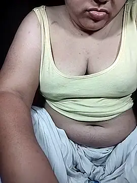 Snapshot of x_-hot chatting on April 22, 11:45 am x -hot online show from April 22, 11:45 am