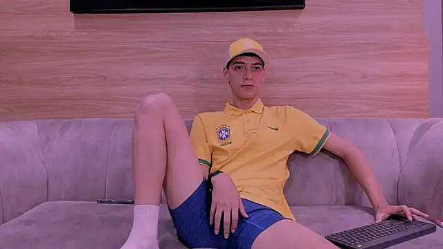 tiian  online show from February 24, 7:12 pm