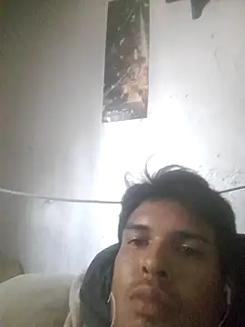 Snapshot of Aguilarcruzkevin31 chatting on July 9, 11:09 pm Aguilarcruzkevin31 online show from July 9, 11:09 pm