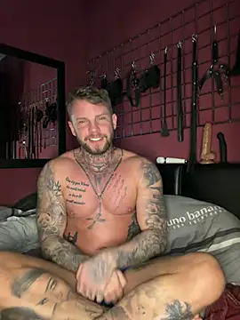 Snapshot of zickertdavid chatting on March 4, 12:22 pm zickertdavid online show from March 4, 12:22 pm