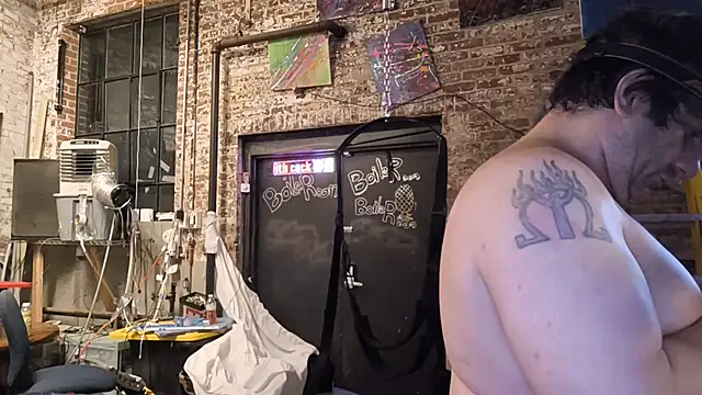 Snapshot of ctguybj chatting on July 2, 3:23 am ctguybj online show from July 2, 3:23 am