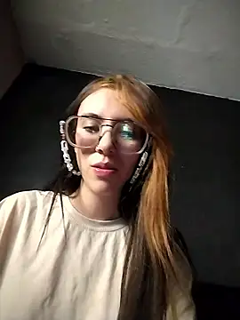 Snapshot of Winniedepootha chatting on February 8, 7:50 pm Winniedepootha online show from February 8, 7:50 pm