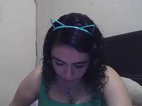 Snapshot of DalilahMx chatting on February 26, 6:51 pm DalilahMx online show from February 26, 6:51 pm