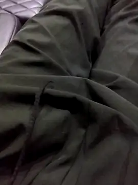 sudip999999 online show from March 12, 4:18 am