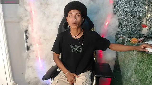 Walkers05 online show from March 23, 6:01 pm