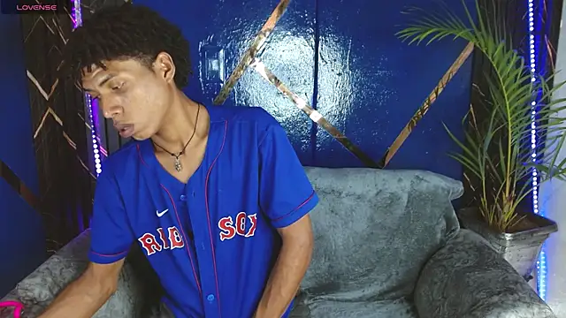 Walkers05 online show from April 13, 6:46 pm