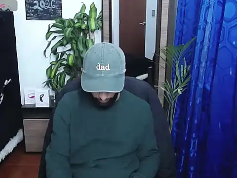 Snapshot of _noahdiaz chatting on February 16, 3:24 am noahdiaz online show from February 16, 3:24 am