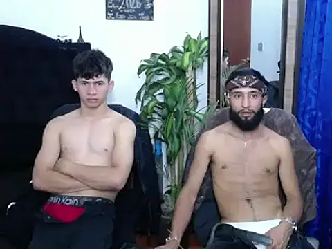 Snapshot of _noahdiaz chatting on March 2, 5:08 am noahdiaz online show from March 2, 5:08 am