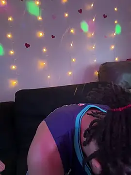 magic man1085 online show from April 4, 8:06 pm