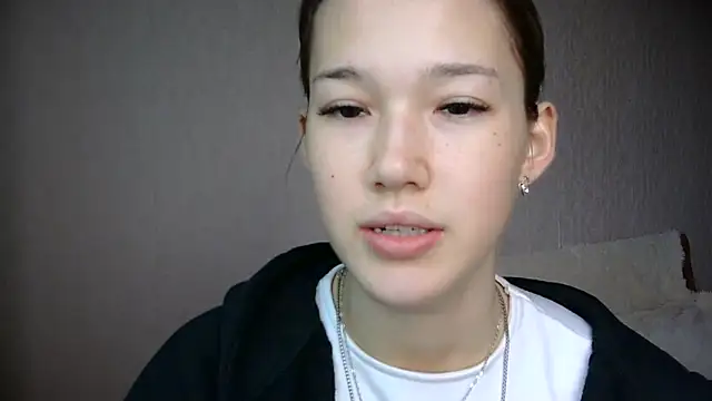 lilXdomiii online show from May 23, 4:18 am
