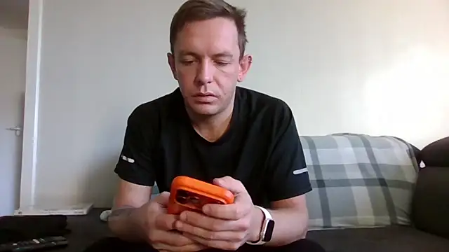 verscub6969 online show from April 13, 6:30 am