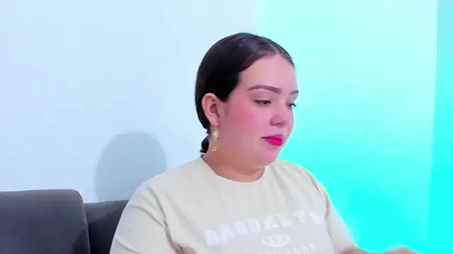 Emely pregnantt online show from February 17, 10:27 pm