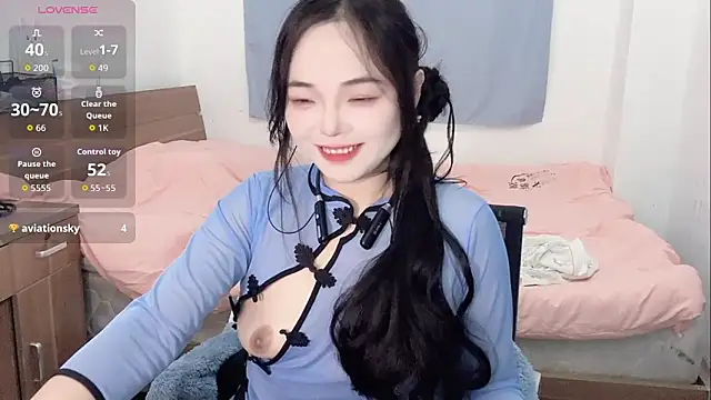 Snapshot of Eliana-ik chatting on February 4, 6:30 am Eliana-ik online show from February 4, 6:30 am