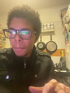 ELPikaPreta online show from February 14, 1:46 am