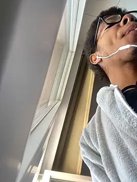 ELPikaPreta online show from February 22, 2:15 pm