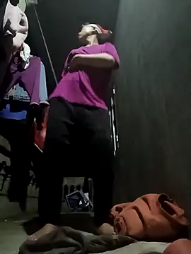 Ami-su online show from February 17, 11:40 am