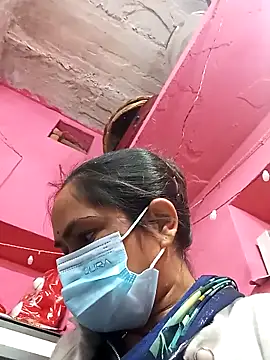 Julilodhi8695 online show from February 3, 8:14 pm