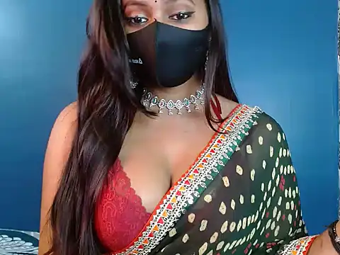 Snapshot of Hotginni4 chatting on February 13, 4:14 pm Hotginni4 online show from February 13, 4:14 pm