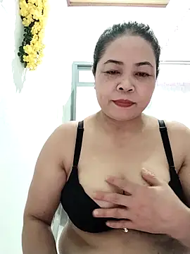 Baby-bigtits2026 online show from February 20, 3:58 am