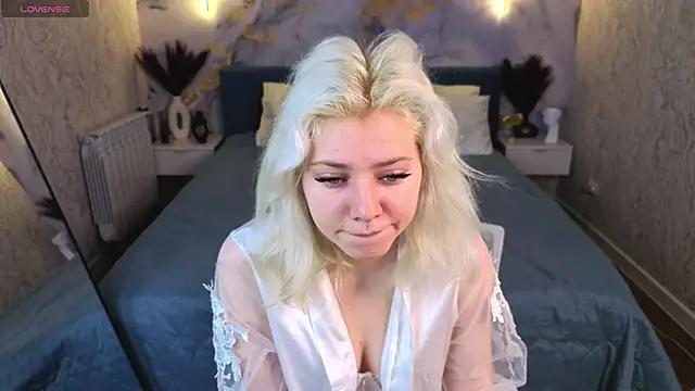 Kate Krose online show from March 2, 1:08 am