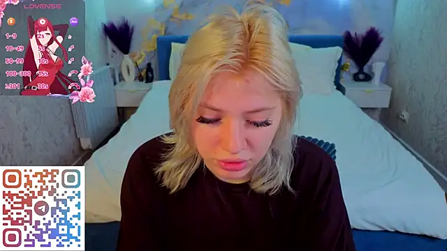 Kate Krose online show from May 15, 1:12 am