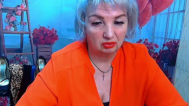 RenataDaster online show from April 10, 5:17 pm