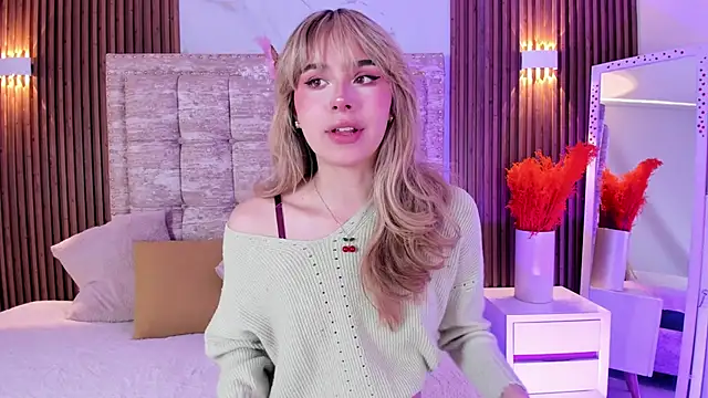 Snapshot of Jane_roses0 chatting on March 3, 12:44 pm Jane roses0 online show from March 3, 12:44 pm