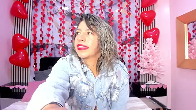 Ambar Cortes online show from February 10, 3:27 pm