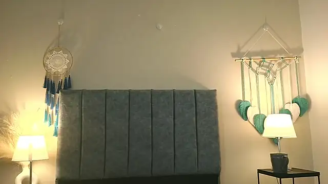 NatalyGuzman26 online show from March 10, 1:21 am