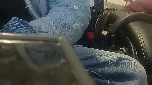 COLONELGUY online show from February 24, 1:03 am