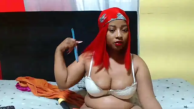 Snapshot of JinglynJuicy22 chatting on February 28, 8:37 am JinglynJuicy22 online show from February 28, 8:37 am