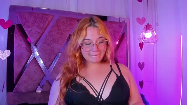 Snapshot of shantal_cooper_ chatting on February 23, 9:23 pm shantal cooper online show from February 23, 9:23 pm