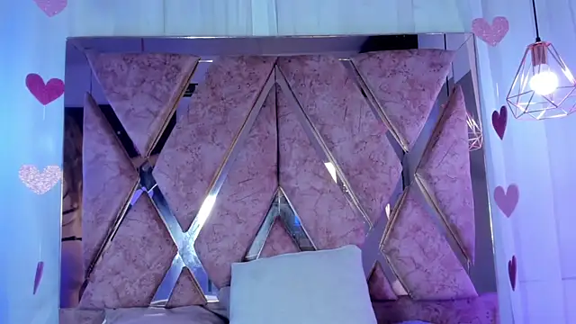 Snapshot of shantal_cooper_ chatting on February 26, 9:41 am shantal cooper online show from February 26, 9:41 am