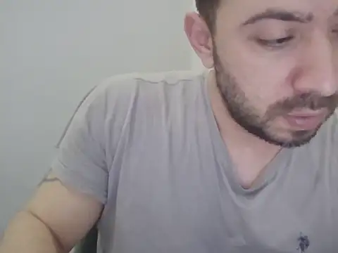 Snapshot of hessds34 chatting on February 13, 5:20 pm hessds34 online show from February 13, 5:20 pm