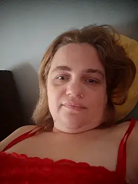 Snapshot of VitniKis chatting on February 6, 2:09 pm VitniKis online show from February 6, 2:09 pm