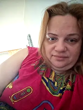 Snapshot of VitniKis chatting on February 21, 7:20 am VitniKis online show from February 21, 7:20 am