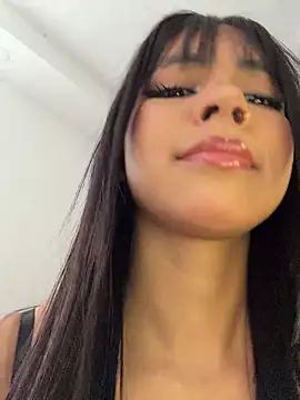 Snapshot of Chel__ chatting on June 30, 6:53 pm Chel online show from June 30, 6:53 pm