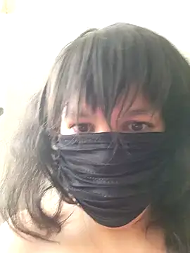 Snapshot of Israa_123 chatting on April 7, 7:20 am Israa 123 online show from April 7, 7:20 am