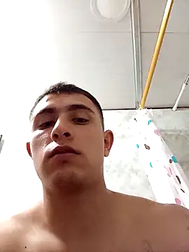 Snapshot of ThiagoCortez chatting on April 1, 2:34 am ThiagoCortez online show from April 1, 2:34 am
