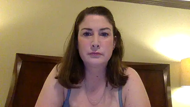 Snapshot of SexiLexi67780 chatting on March 21, 1:10 am SexiLexi67780 online show from March 21, 1:10 am