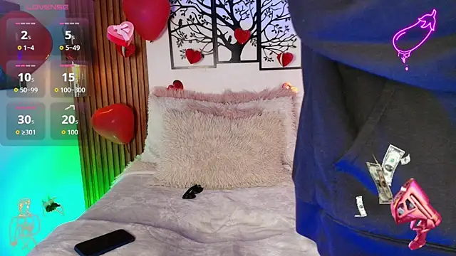 Snapshot of David_Banks_ chatting on February 17, 12:45 pm David Banks online show from February 17, 12:45 pm