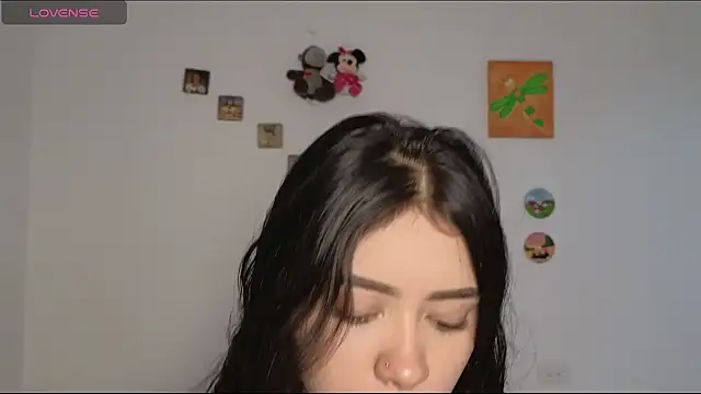 Snapshot of amynovaaa chatting on February 13, 7:21 pm amynovaaa online show from February 13, 7:21 pm