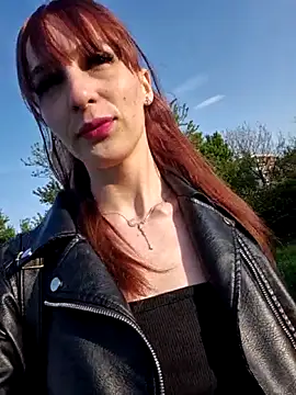Snapshot of -BabyBella- chatting on April 15, 3:52 pm -BabyBella- online show from April 15, 3:52 pm